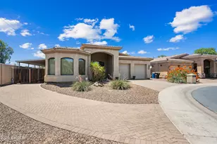 3002 N 50th St, Phoenix, AZ 85018 - Photo 1