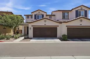 1255 N Arizona Ave, Chandler, AZ 85225 - Photo 1