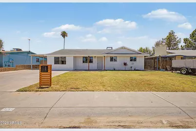 7149 W Wilshire Drive, Phoenix, AZ 85035 - Photo 1