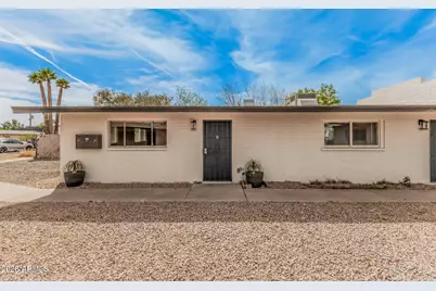 1321 N 48th Place #Apt 1, Phoenix, AZ 85008 - Photo 1