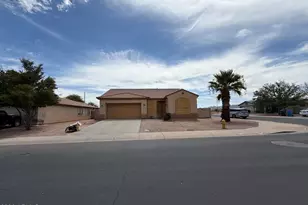 6537 S 15th Dr, Phoenix, AZ 85041 - Photo 1