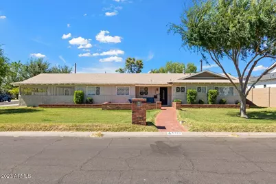 4320 E Clarendon Avenue, Phoenix, AZ 85018 - Photo 1