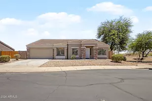 617 E Black Diamond Dr, Casa Grande, AZ 85122 - Photo 1