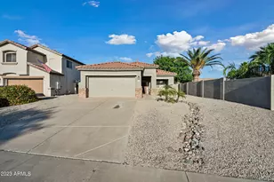 939 S Roanoke St, Gilbert, AZ 85296 - Photo 1