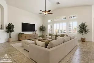 4441 E Cottonwood Ln, Phoenix, AZ 85048 - Photo 1