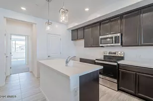 2669 S Peppertree Dr, Gilbert, AZ 85295 - Photo 1