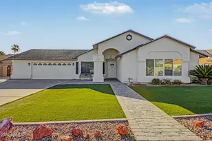 8740 W Keim Dr, Glendale, AZ 85305 - Photo 1