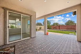 884 E Ladbroke Way, Gilbert, AZ 85297 - Photo 28