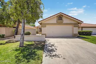 907 W Barbados Dr, Gilbert, AZ 85233 - Photo 1