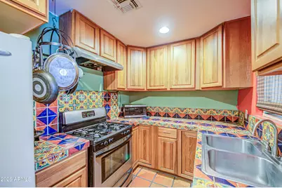 10345 N 90th Avenue, Peoria, AZ 85345 - Photo 6