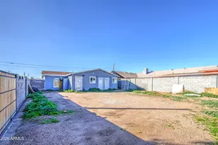10345 N 90th Ave, Peoria, AZ 85345 - Photo 12