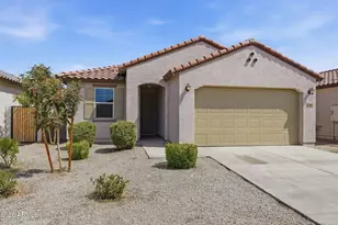 2440 W Bowker St, Phoenix, AZ 85041 - Photo 1