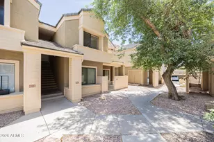 2035 S Elm St, Tempe, AZ 85282 - Photo 1