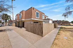 8243 N 34th Dr, Phoenix, AZ 85051 - Photo 16