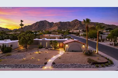 9816 N 24th Place, Phoenix, AZ 85028 - Photo 1
