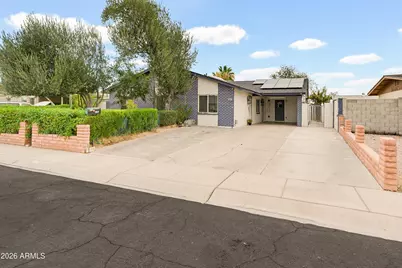6732 W Medlock Drive, Glendale, AZ 85303 - Photo 8
