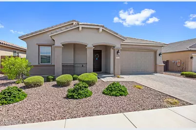 113 W Evergreen Pear Avenue, Queen Creek, AZ 85140 - Photo 1