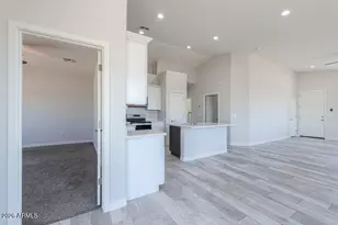 10112 W Carousel Dr, Arizona City, AZ 85123 - Photo 22