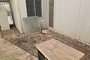 2431 W Crocus Dr, Phoenix, AZ 85023 - Photo 14