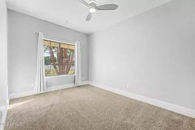 426 E Horseshoe Avenue, Gilbert, AZ 85296 - Photo 18