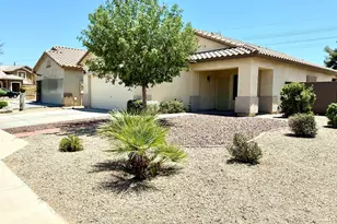 6329 W Preston Ln, Phoenix, AZ 85043 - Photo 1