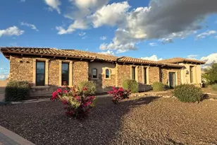 8022 E Laurel St, Mesa, AZ 85207 - Photo 1
