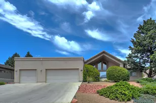 200 Pinon Woods Dr, Sedona, AZ 86351 - Photo 1