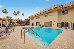 10330 W Thunderbird Blvd, Sun City, AZ 85351 - Photo 26