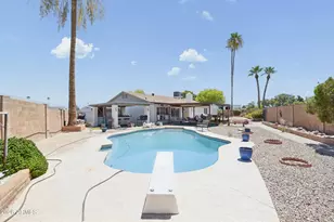 2262 S Emerson Cir, Mesa, AZ 85210 - Photo 1