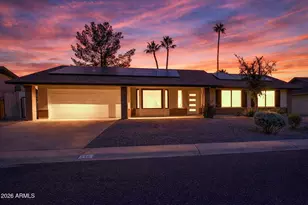 116 E Helena Dr, Phoenix, AZ 85022 - Photo 1