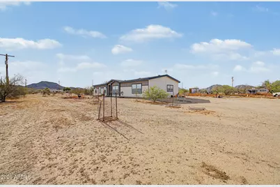 52440 W Teel Road, Maricopa, AZ 85139 - Photo 2