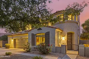 7725 S 21st Dr, Phoenix, AZ 85041 - Photo 1