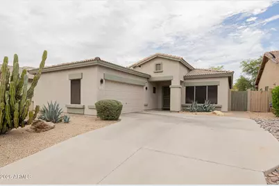 7111 S 21st Drive, Phoenix, AZ 85041 - Photo 1