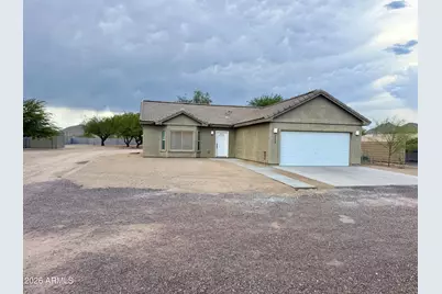 2122 E Cloud Road, Phoenix, AZ 85086 - Photo 1