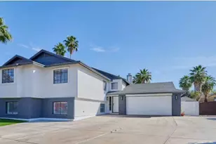 725 N Banning Cir, Mesa, AZ 85205 - Photo 2