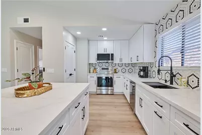 725 N Banning Circle, Mesa, AZ 85205 - Photo 6
