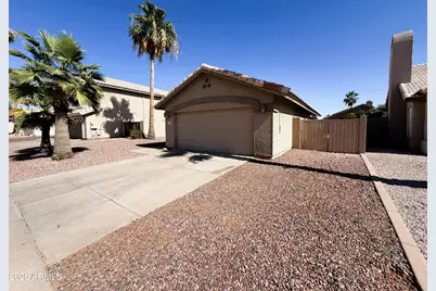 4209 E Mountain Vista Drive, Phoenix, AZ 85048 - Photo 1