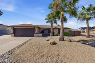 7433 W Canterbury Dr, Peoria, AZ 85345 - Photo 1