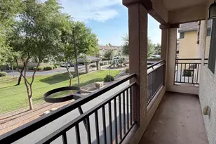 2727 N Price Rd, Chandler, AZ 85224 - Photo 14