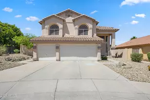 1004 E Amberwood Dr, Phoenix, AZ 85048 - Photo 1