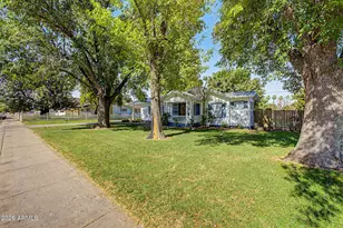 7539 N 59th Ln, Glendale, AZ 85301 - Photo 1
