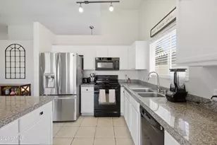 16191 W Grant St, Goodyear, AZ 85338 - Photo 4