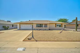 19014 N 99th Dr, Sun City, AZ 85373 - Photo 1