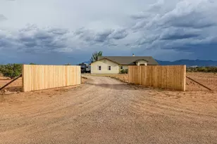 1002 E Lena Way, Huachuca City, AZ 85616 - Photo 62