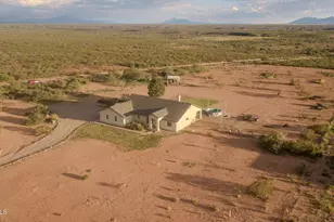 1002 E Lena Way, Huachuca City, AZ 85616 - Photo 58