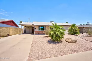 1711 S Roberts Rd, Tempe, AZ 85281 - Photo 1
