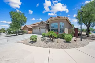 5637 W Carson Rd, Laveen, AZ 85339 - Photo 1