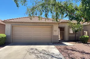 62 S Valencia Pl, Chandler, AZ 85226 - Photo 1