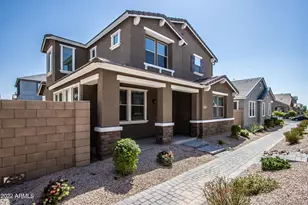 261 N Sandal, Mesa, AZ 85205 - Photo 1