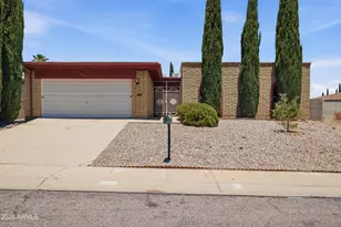 965 Charles Dr, Sierra Vista, AZ 85635 - Photo 1